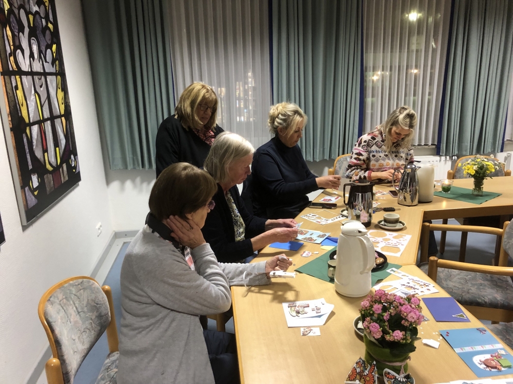 Bastelnachmittag im Pfarrheim Vechta